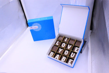 Express Your Love Customized Chocolate Box, 250g Plain Milk Chocolate, White Chocolate Letters